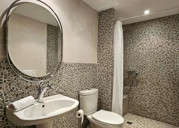 Le Clos Saint Jean, Vue Cite, Piscine Et Parking Apartament